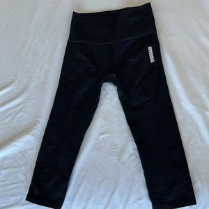 Gymshark cropped leggings Small